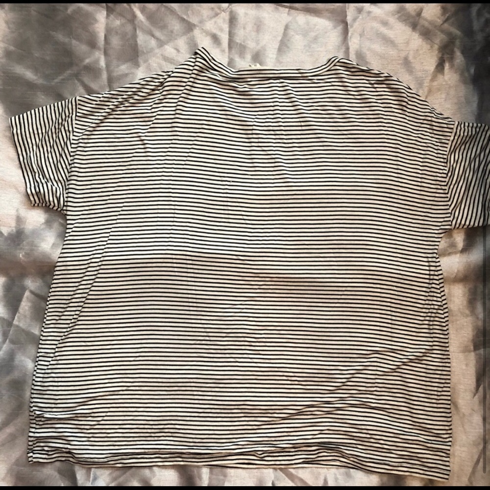 Zinana Striped T-shirt - Picture 4 of 4